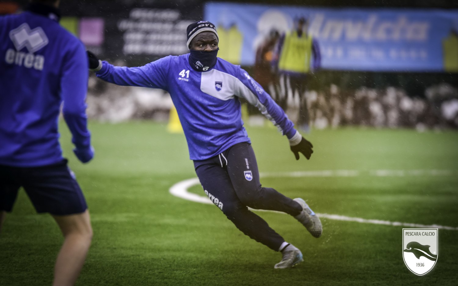 Ghanaian Sulley Muntari joins  Seria A side Pescara