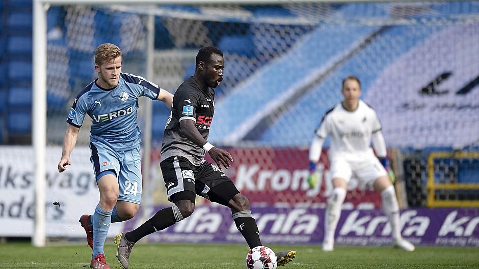 Randers eye move for Sierra Leone striker Kamara