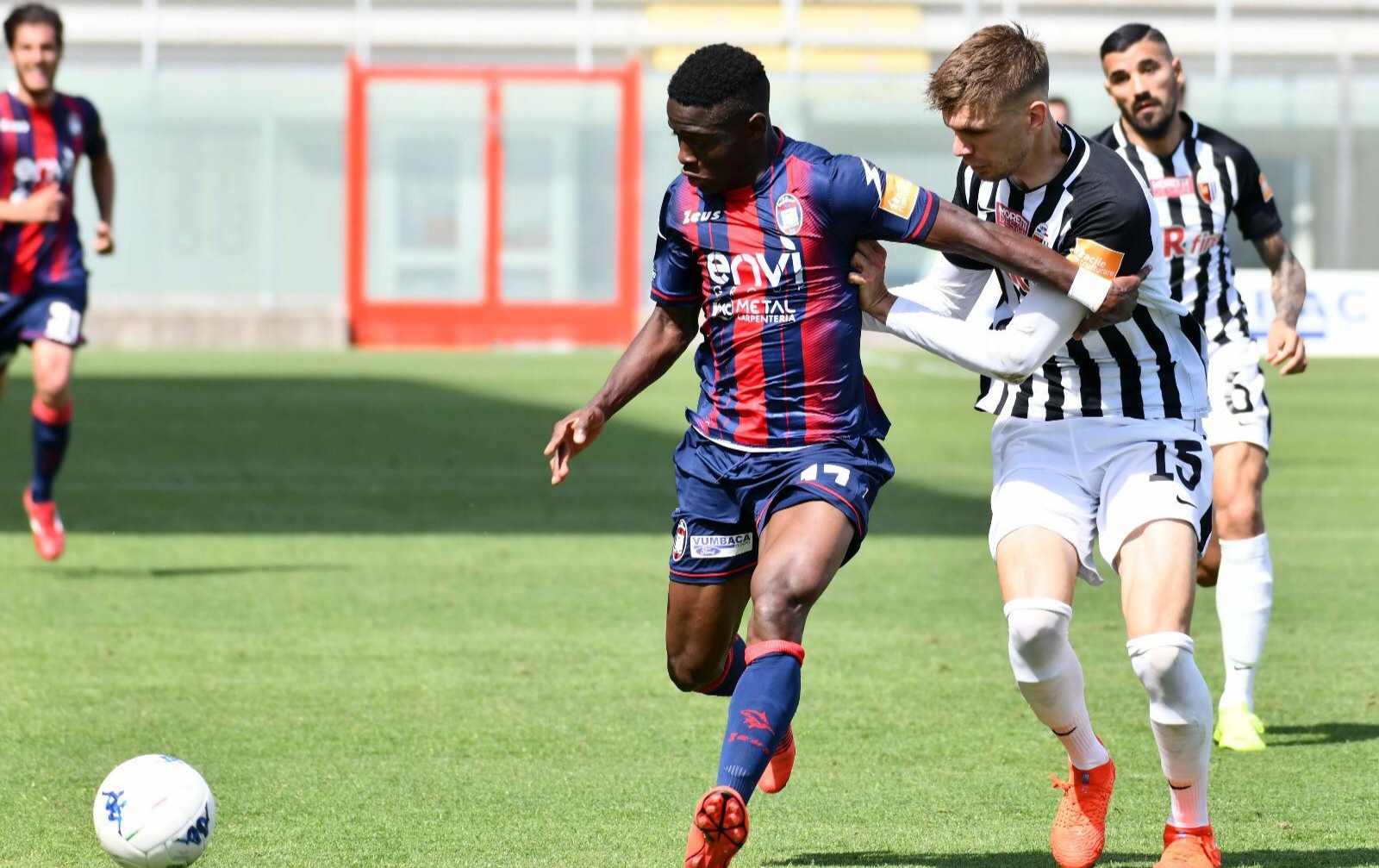 Kargbo pens first professional Crotone deal