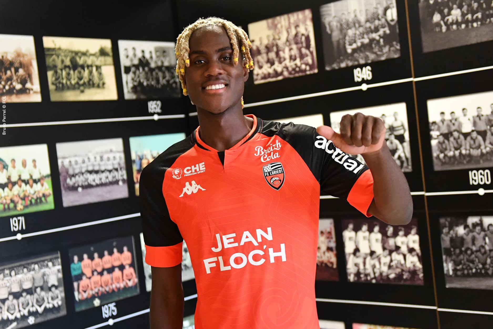 Sierra Leone-born Trevoh Chalobah joins Lorient on loan