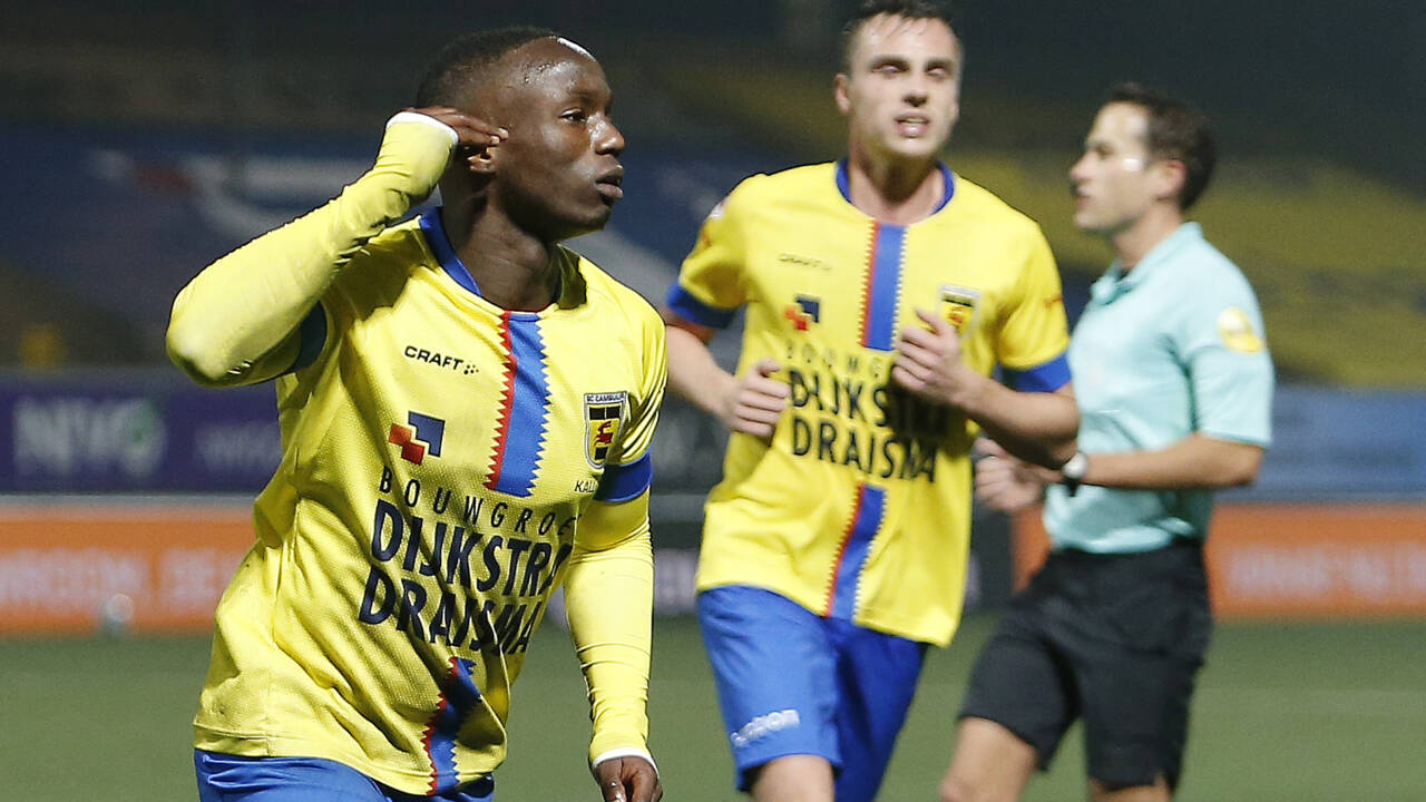 Issa Kallon nets as Cambuur tighten top table grip