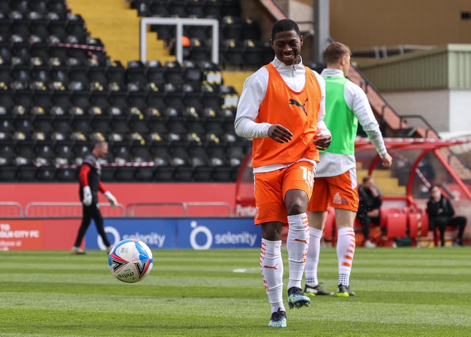 Sullay Kaikai on target as Blackpool, Lincoln share spoils