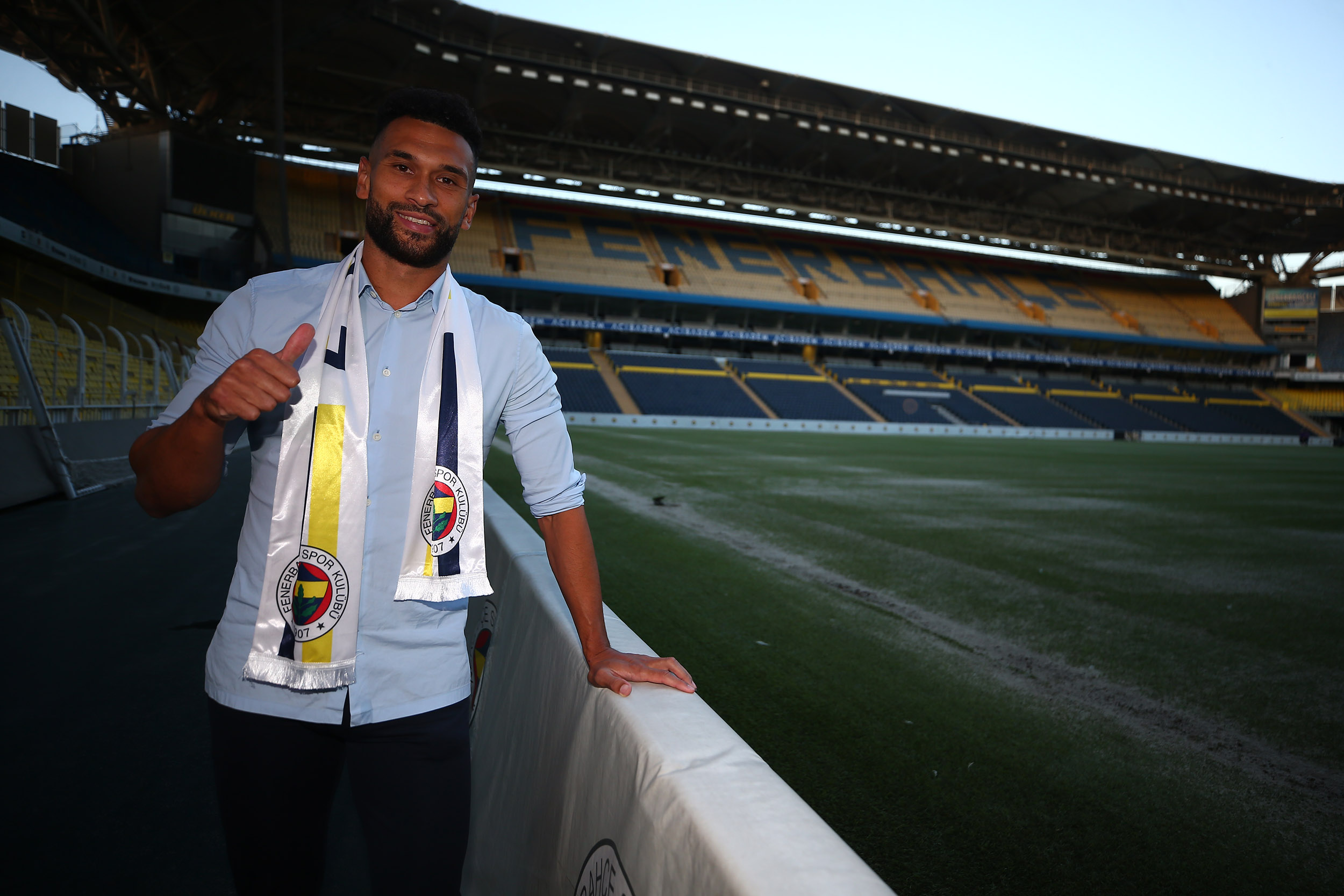 Free-agent Steven Caulker pens Fenerbahçe contract