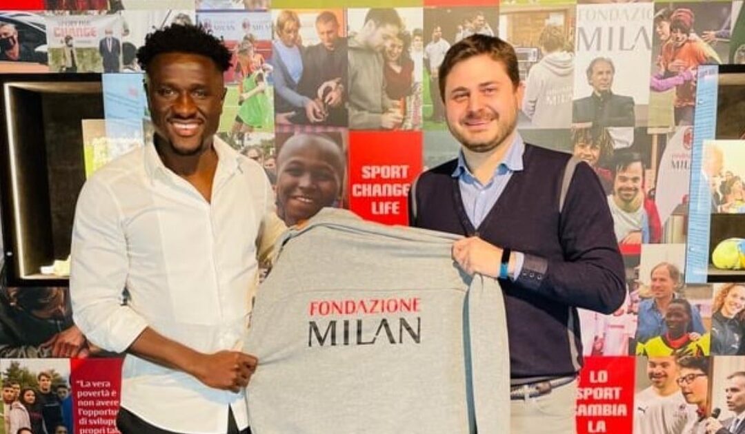 AC MILAN foundation donates football items to Rodney Strasser