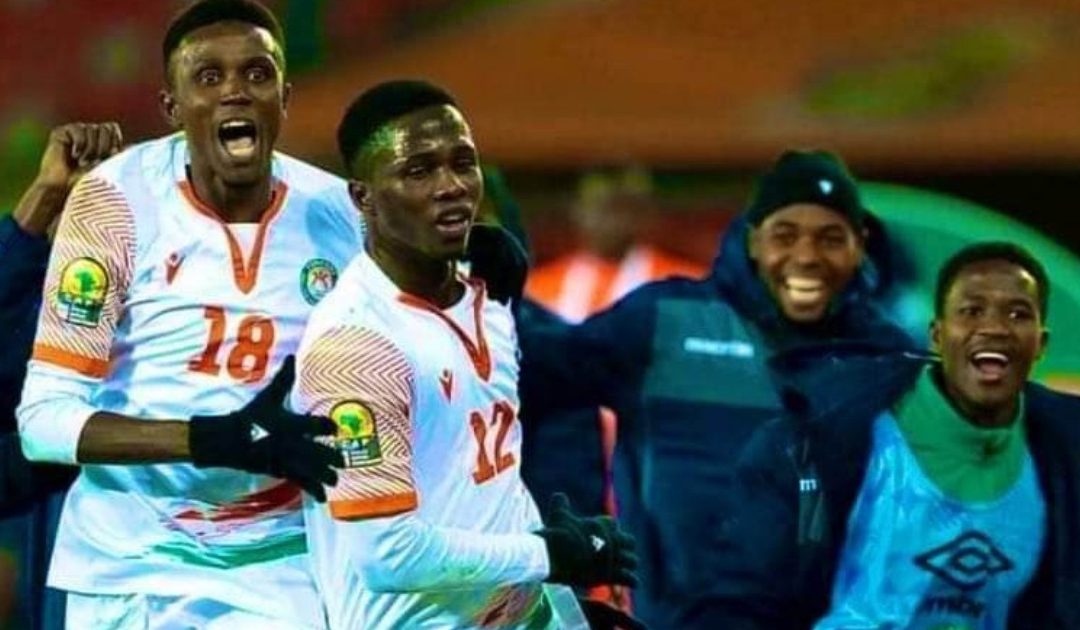 Niger beat Ghana to set a semi-final date with host Algeria
