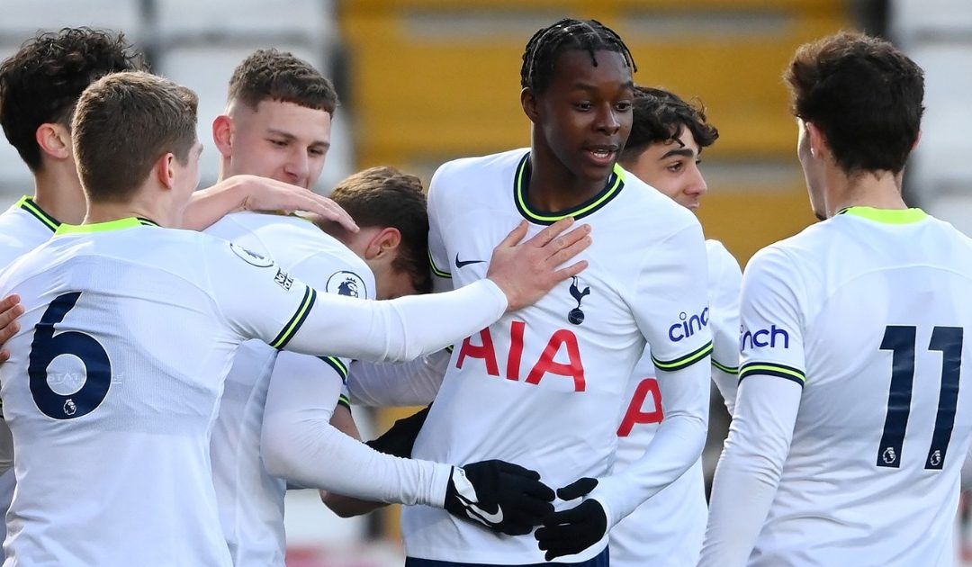 Kallum Cesay nets first Spurs U21 goal in defeat to City
