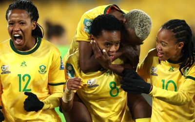 South Africa stun Italy to set Netherlands knockout date